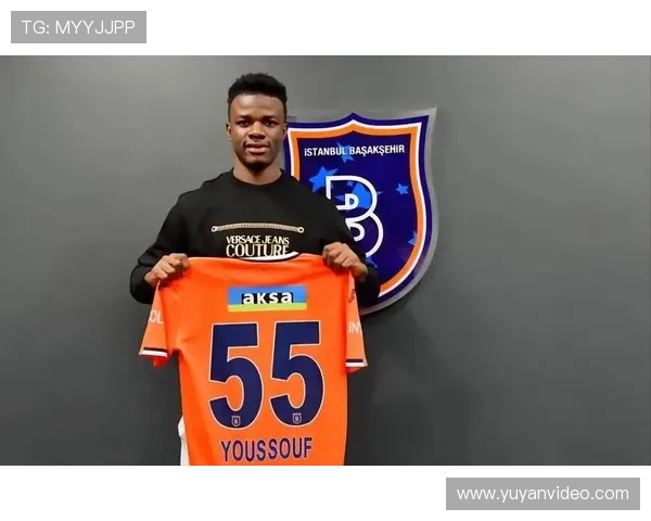 巴萨克塞尔、特拉布宗体育等队关注昂热翼卫埃科米耶。