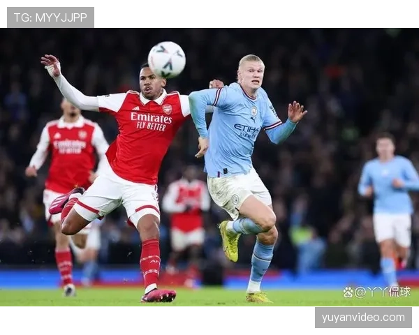 欧足联官员将现场观摩曼城对阵阿森纳，考察欧冠执法裁判